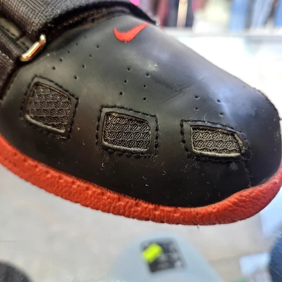 Nike Romaleos 2, Red/Black, Sz 11.5 - Picture 5 of 6